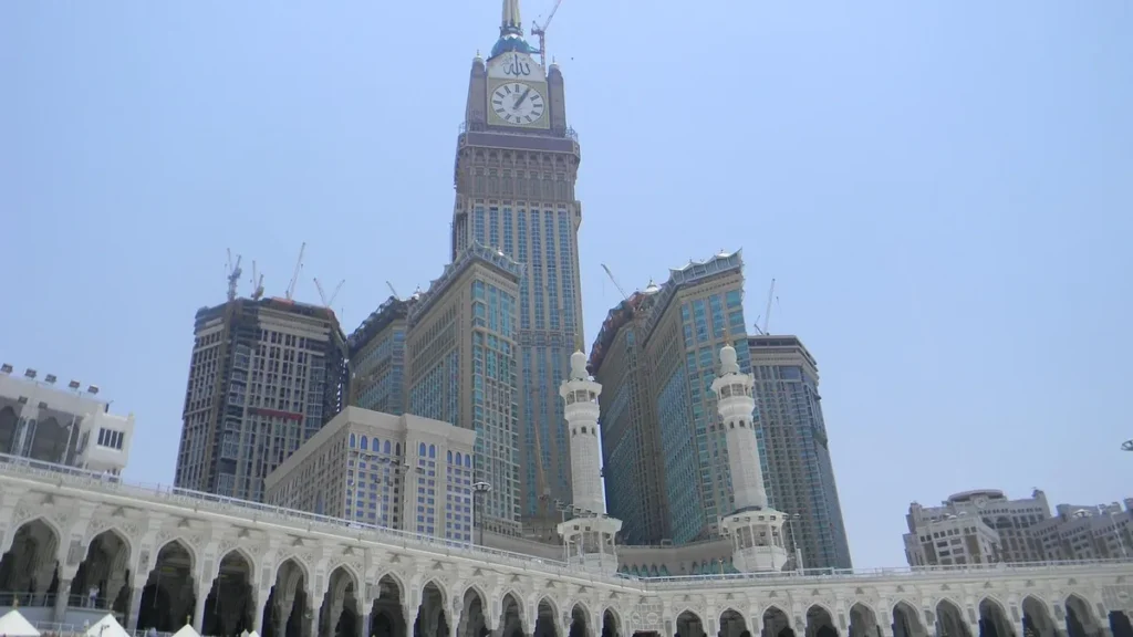 Al abrar mecca, saudi arabia, building
